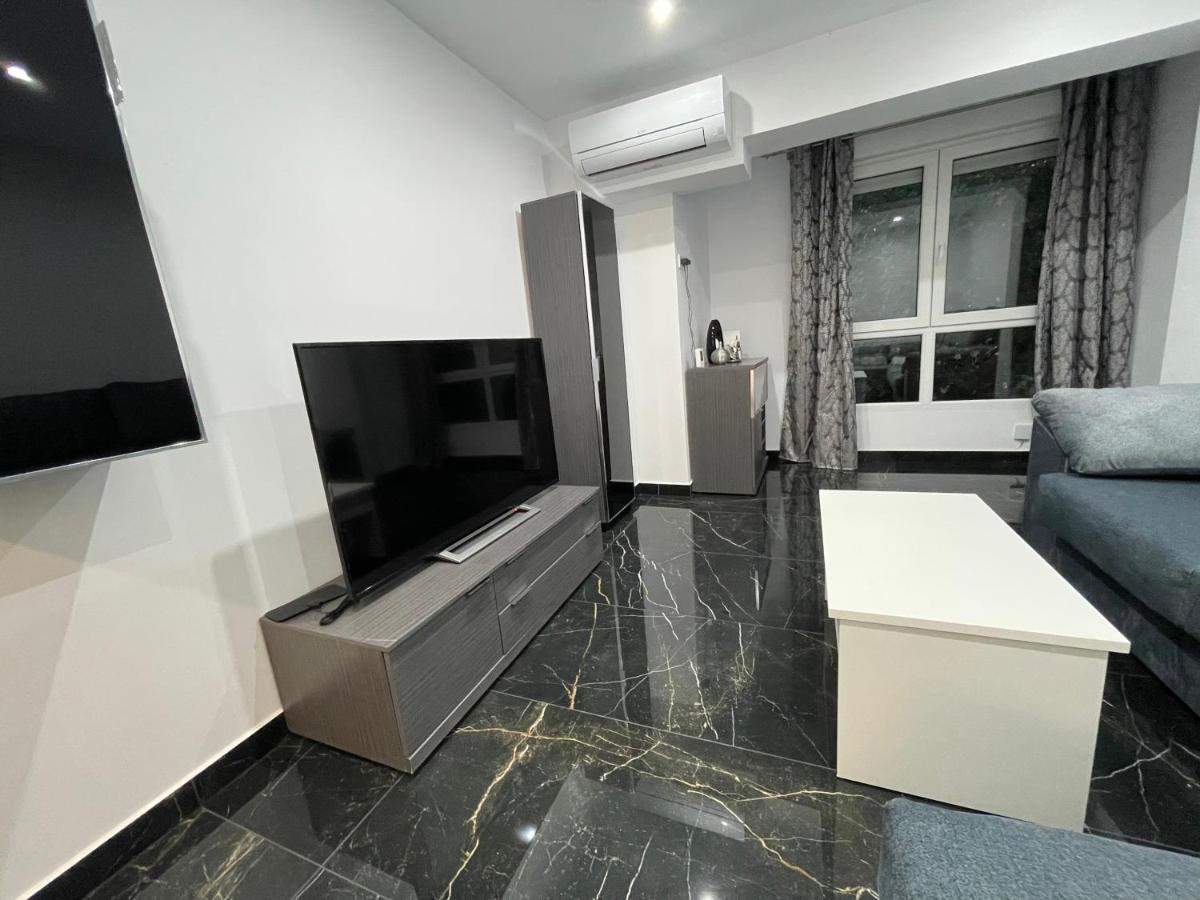 Castellon Deluxe Apartment *